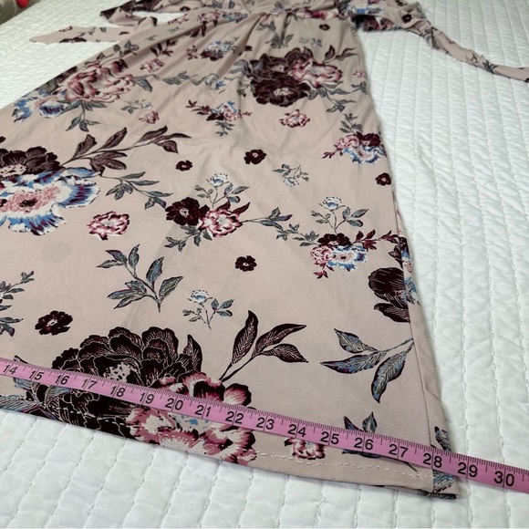 Jessica Simpson Maternity Blouson Cream and Burgundy Floral Dress - Picture 5 of 14